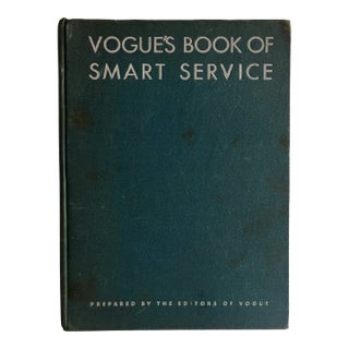 1930 Vogue's Book of Smart Service Book For Sale