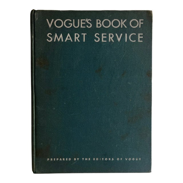1930 Vogue's Book of Smart Service Book For Sale