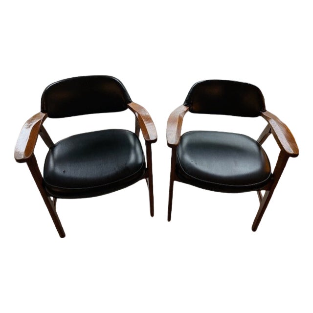 Vintage Pair of Hon Mid Century Solid Walnut Dinning/Guest Chairs Black Vinyl For Sale