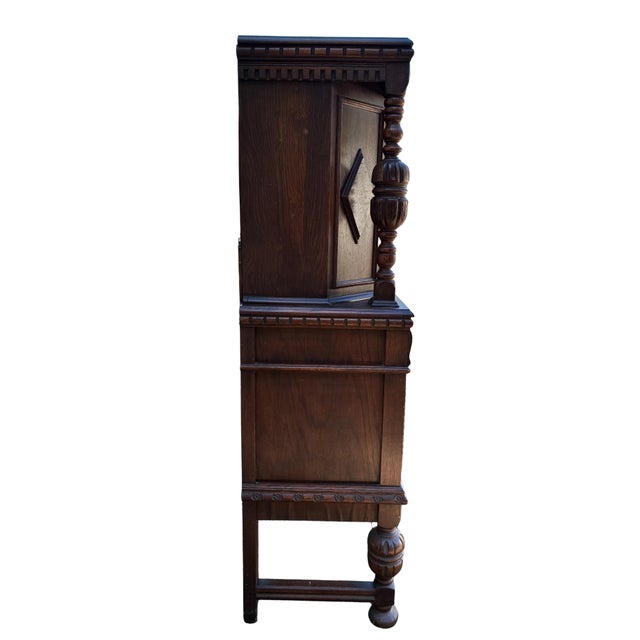 Early 20th Century Jacobean Revival Carved Oak Court Cupboard Cabinet For Sale In Charlotte - Image 6 of 9