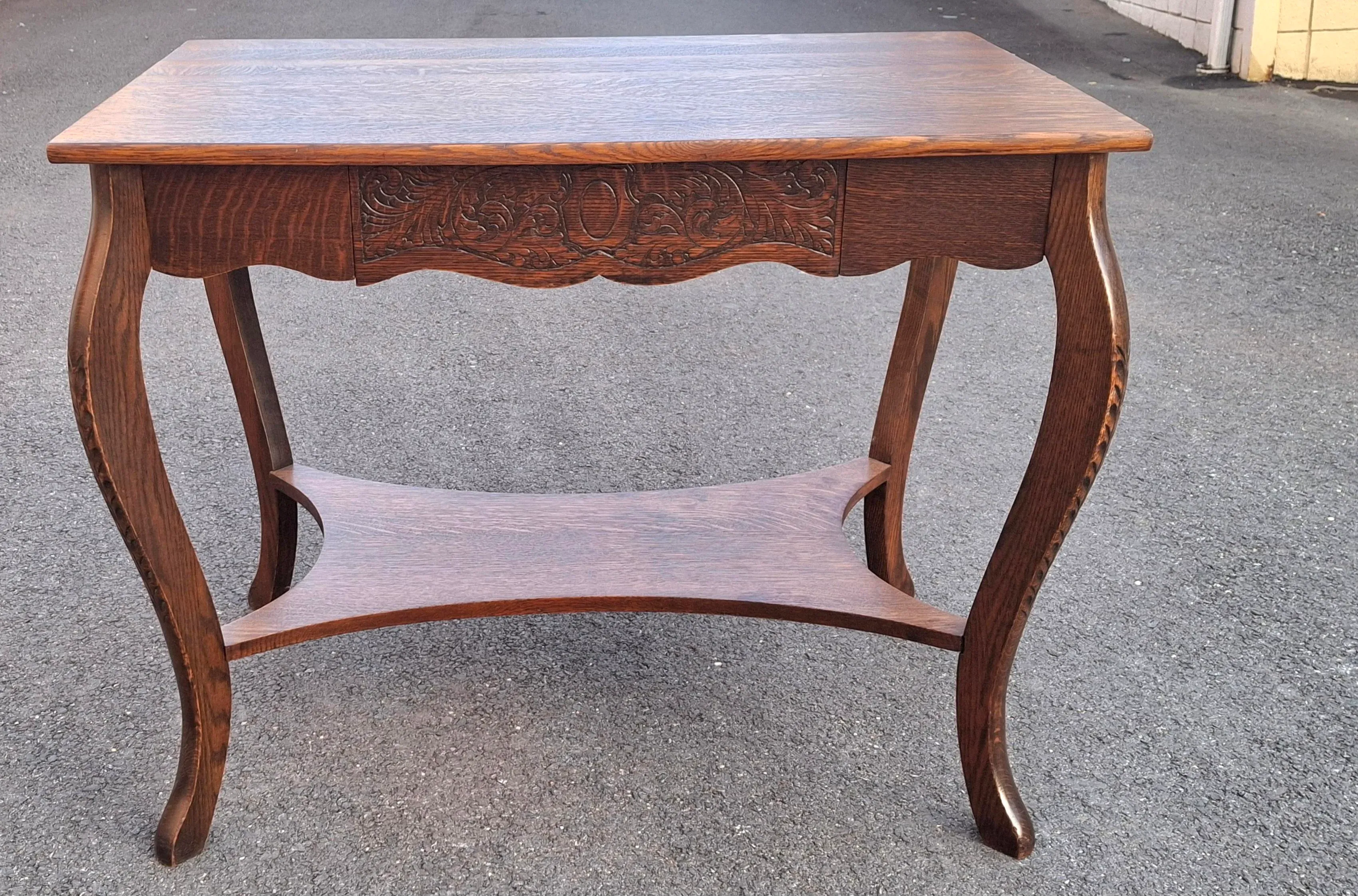 Early 20th Century Larkin Co. Quarter Sawn Tiger Oak Library Table