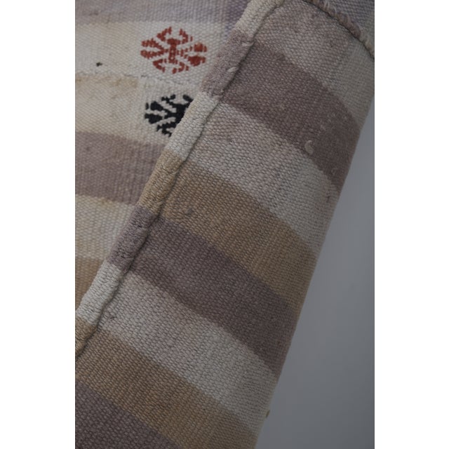 1960s Vintage Striped Cotton Kilim Rug5'9'' X 8'5'' For Sale - Image 9 of 10