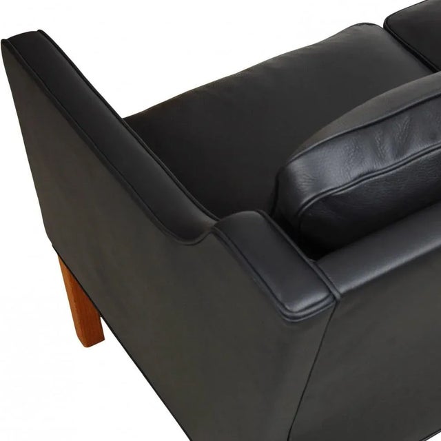 Animal Skin Model 2323 3-Seater Sofa in Black Bison Leather by Børge Mogensen for Fredericia For Sale - Image 7 of 10