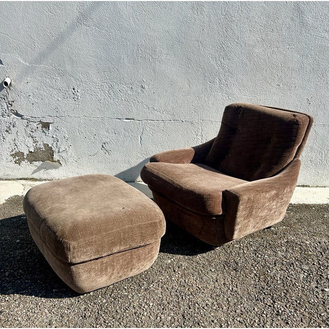 Set of Armchair and Ottoman by Michel Cadestin for Airborne For Sale - Image 9 of 17