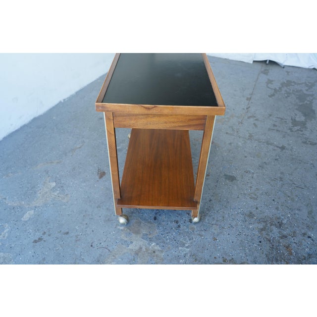 Wood 1950s American of Martinsville Mid-Century Modern Bar Cart or Serving Cart For Sale - Image 7 of 12