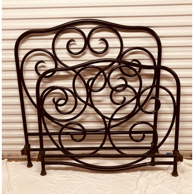 Art Nouveau Antique Black Iron Bed in the Style of Thonet Elaborate Scroll Work to Both Pieces For Sale - Image 3 of 6