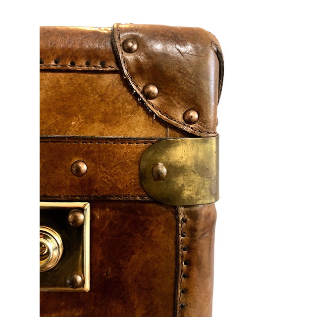 Edwardian Leather Luggage With British Royal Arms For Sale - Image 12 of 18
