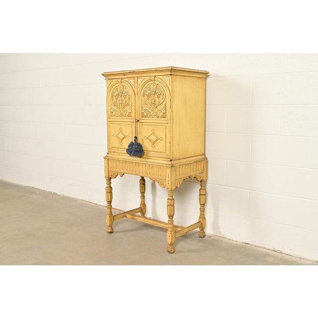 English Berkey & Gay Antique English Jacobean Cream Painted Lift Top Bar Cabinet, Circa 1920s For Sale - Image 3 of 16