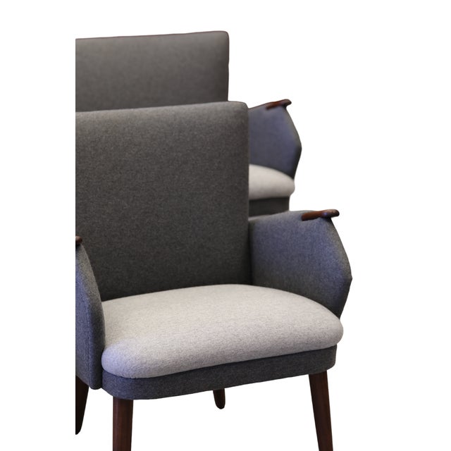 Mid-Century Modern Danish Sofa and Armchairs in Gray Wool Fabric, 1960s, Set of 3 For Sale - Image 3 of 18