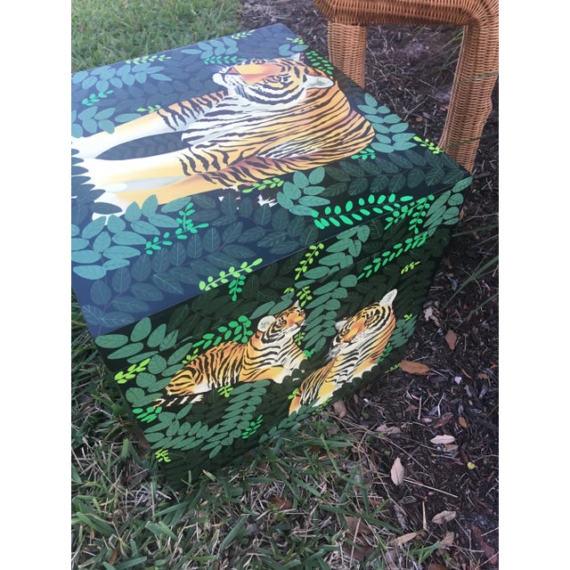 1980s Green Painted Lacquered Animal Box For Sale - Image 9 of 13