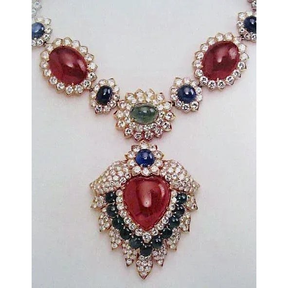 Ivory Auction Catalogue Jewelry From the Estate of Jacqueline Kennedy Onassis April 24th & 25th 1996 For Sale - Image 8 of 13