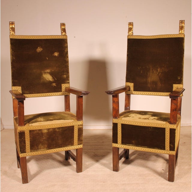 Set of Antique Renaissance Italian Walnut Armchairs, 1600s For Sale - Image 10 of 10