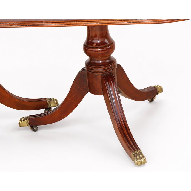 Mid-Century Modern Vintage Henredon Mahogany Double-Pedestal Extension Dining Table For Sale - Image 3 of 10