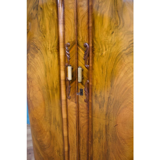 Art Deco Compact Wardrobe in Walnut, 1930s For Sale - Image 6 of 9