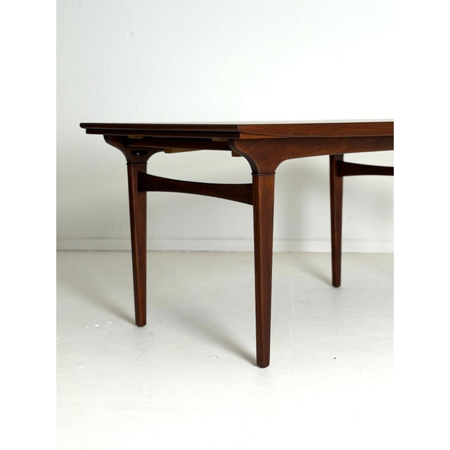 Uldum Møbelfabrik Extendable Dining Table by Johannes Andersen for Uldum Møbelfabrik, 1960s For Sale - Image 4 of 15