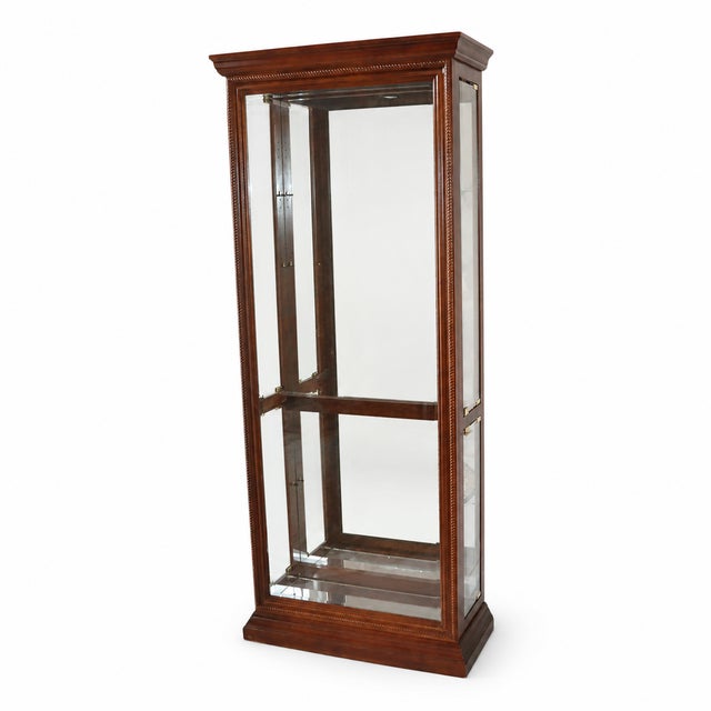 WELCOME AND THANK YOU FOR TAKING THE TIME TO LOOK!! Absolutely gorgeous, Stunning, beautifully made vintage display...