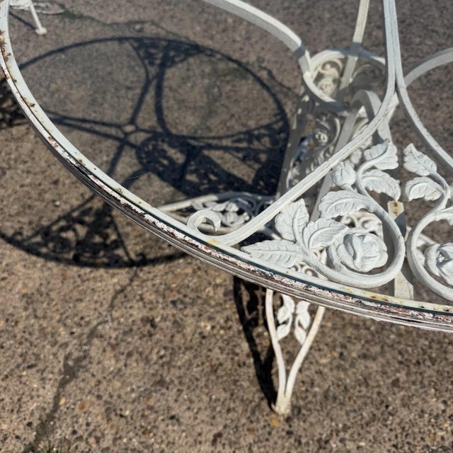 Vintage Russell Woodard Orleans Wrought Iron Pedestal Base Patio Dining Table For Sale - Image 14 of 16