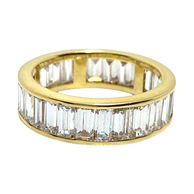 Contemporary Vintage 18k Yellow Gold Baguette Cut Diamond Eternity Band, Size 6 For Sale - Image 3 of 7