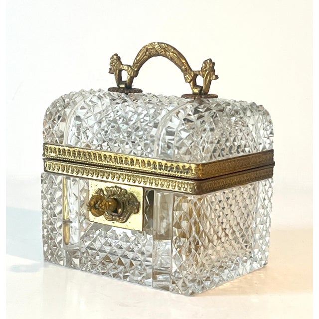 Metal French Baccarat Diamond Cut Crystal Hinged Domed Box with Four Perfumes and Key For Sale - Image 7 of 12