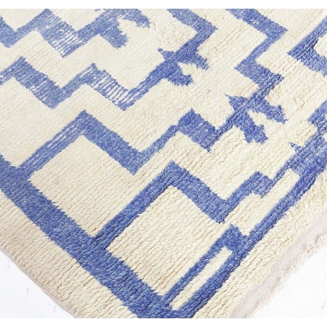 Vintage Turkish Tulu Rug Doris Leslie Blau For Sale In New York - Image 6 of 8