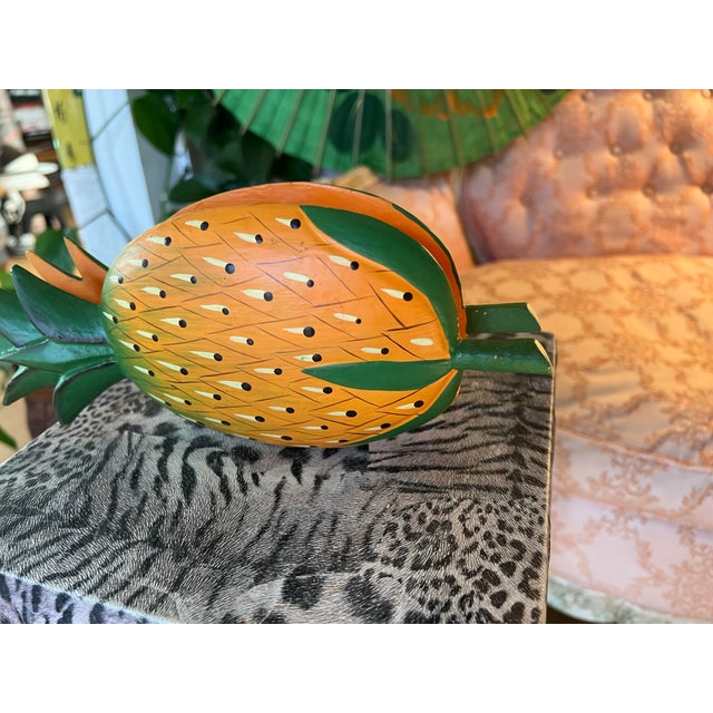Up for consideration is a beautiful vintage wood painted pineapple napkin holder. This would look lovely in your home and...