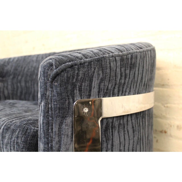 Pair of Mid-Century Chrome Tub Lounge Chairs Attributed to Milo Baughman For Sale - Image 17 of 18