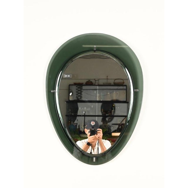 1960s Large Olive Green Teardrop Beveled Mirror by Cristal Arte, Italy, 1960s For Sale - Image 5 of 15
