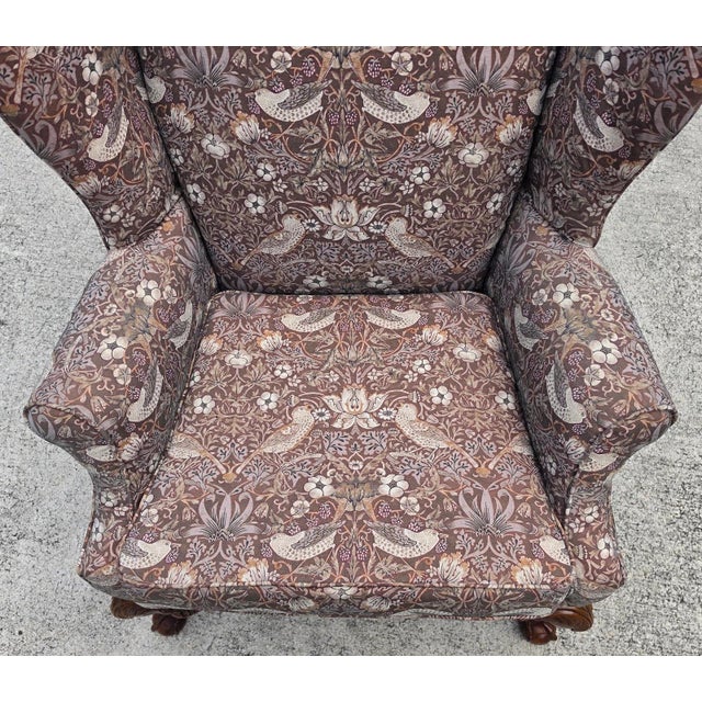 1980s Vintage Hickory Chair Co Wingback William Morris Strawberry Thief Fabric For Sale - Image 5 of 18