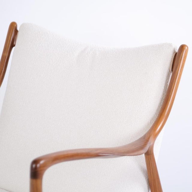Brown Walnut Lounge Chair with Light Fabric by Finn Juhl, 1952 For Sale - Image 8 of 11