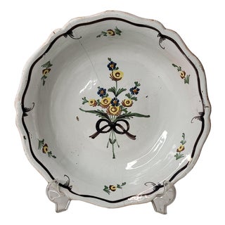 18th Century Earthenware Salad Bowl from Nevers, France For Sale