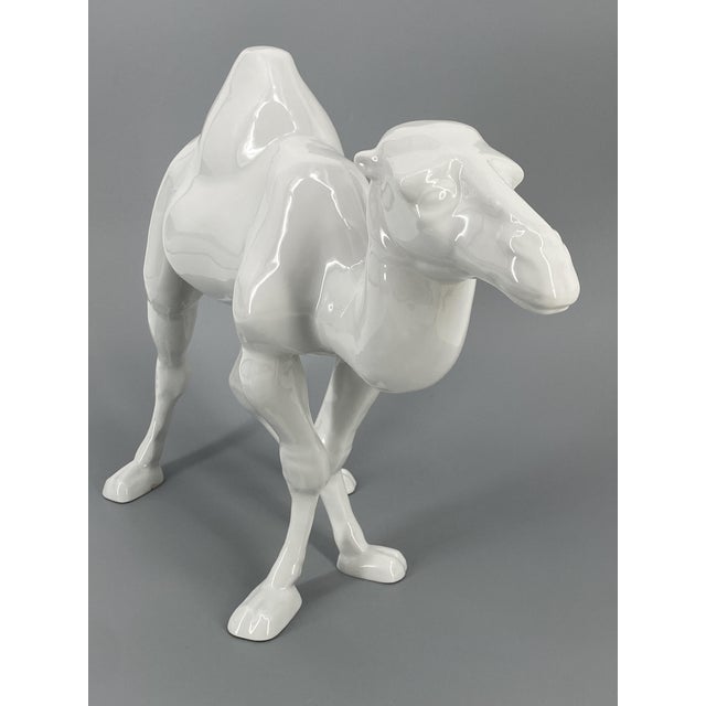 Large Standing Figure of a Dromedary in Porcelain by Goebel, Germany, 1980s For Sale - Image 6 of 14