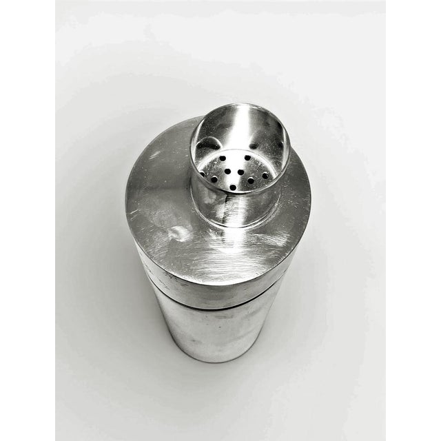 Lino Sabattini Gallia Collection Windsor Cocktail Shaker by Lino Sabattini for Christofle, 1950s For Sale - Image 4 of 6