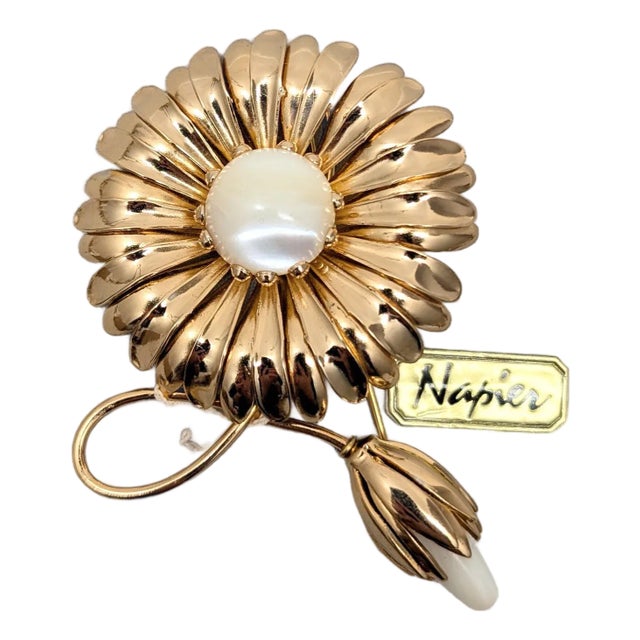 Vintage Signed Napier Goldtone Yellow Cabochon Flower & Bud Brooch For Sale