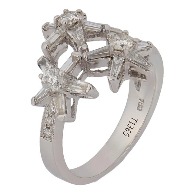 Vintage Diamond 18k White Gold Starburst Ring, Size 6.25 For Sale