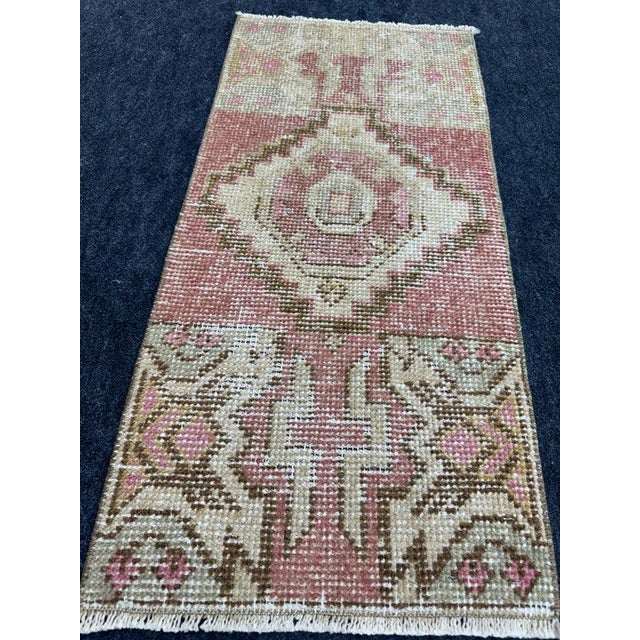 Contemporary Turkish Yastik Rug 1'4" x 2'10" For Sale - Image 3 of 5