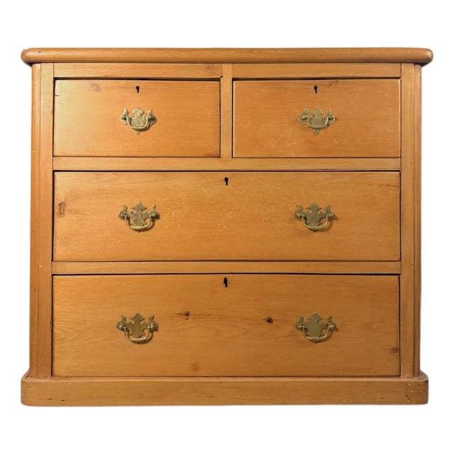 Early 20th Century Antique English Pine Chest of Drawers For Sale