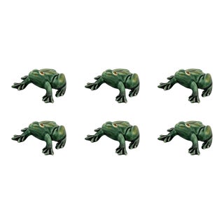 Bordallo Pinheiro Frogs Small Frogs Sitting Down, Set of 6 For Sale