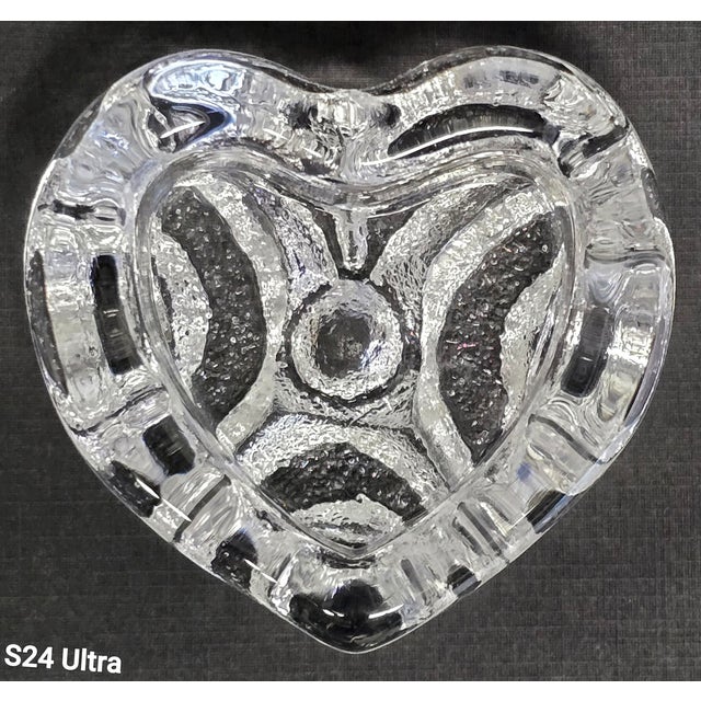 Beautiful Heart Shaped Heavy Molded Fine Crystal Small Dish For Sale - Image 10 of 12
