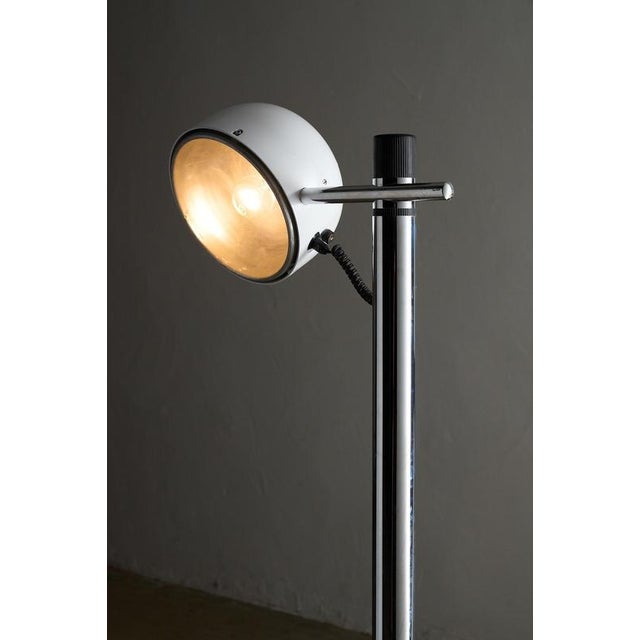 Industrial White Floor Lamp attributed to Enrique Franch for Metalarte, 1970s For Sale - Image 3 of 13