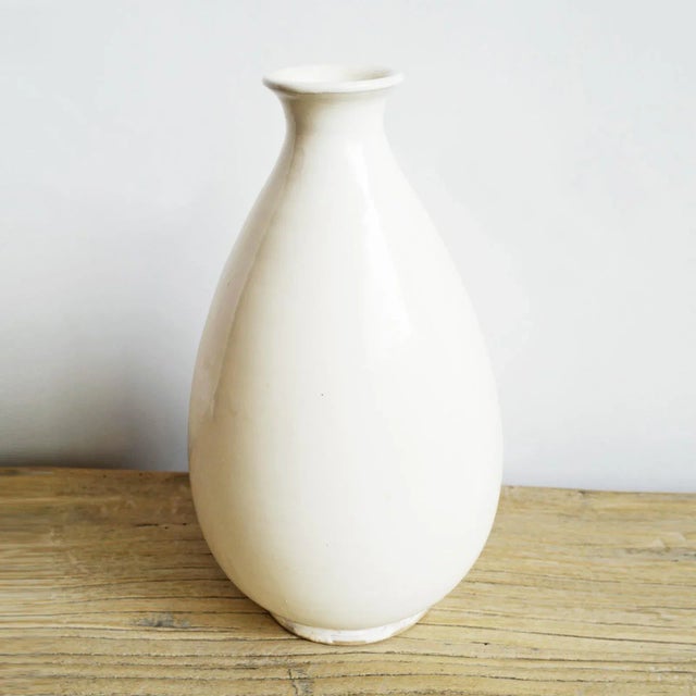 Farmhouse Vintage Farmhouse White Ceramic Milk Jar Pottery Vase For Sale - Image 3 of 4