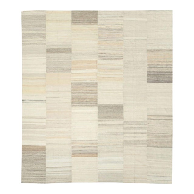 Galerie Shabab Collection Mid-20th Century Turkish Flatweave Kilim Carpet For Sale
