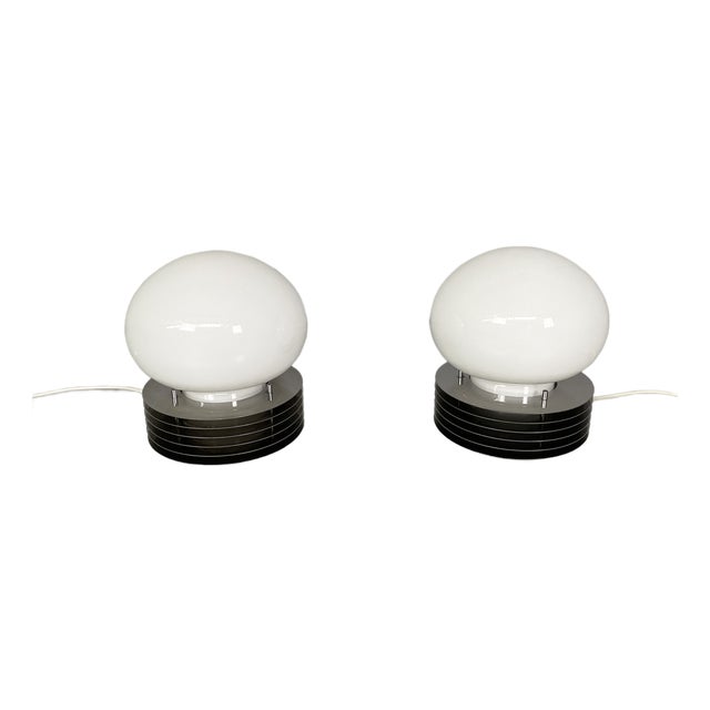 Italian Modern Table Lamps in Steel and Opaline Glass from Tronconi, 1970s, Set of 2 For Sale
