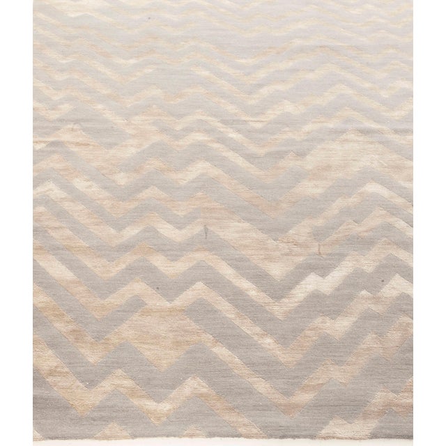 Contemporary Rocky Peaks Beige and Grey, Silk and Wool Rug by Doris Leslie Blau For Sale - Image 4 of 6