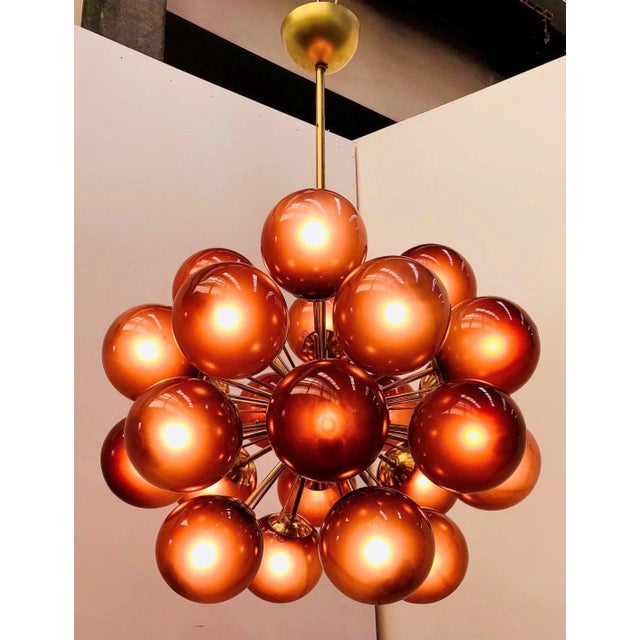 Italian 21st Century Ventiquattro Natural Brass Frosted Amethyst Murano Sputnik Chandelier by Fabio LTD For Sale - Image 3 of 5