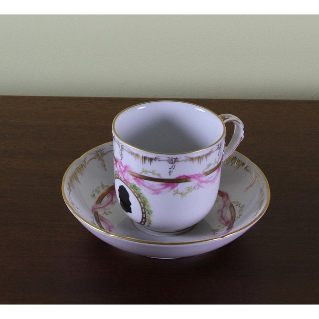 Gold 1990s Limited Edition 1/20 Hand-Painted Large Dinner Plate Male Silhouette Large Dinner For Sale - Image 8 of 15