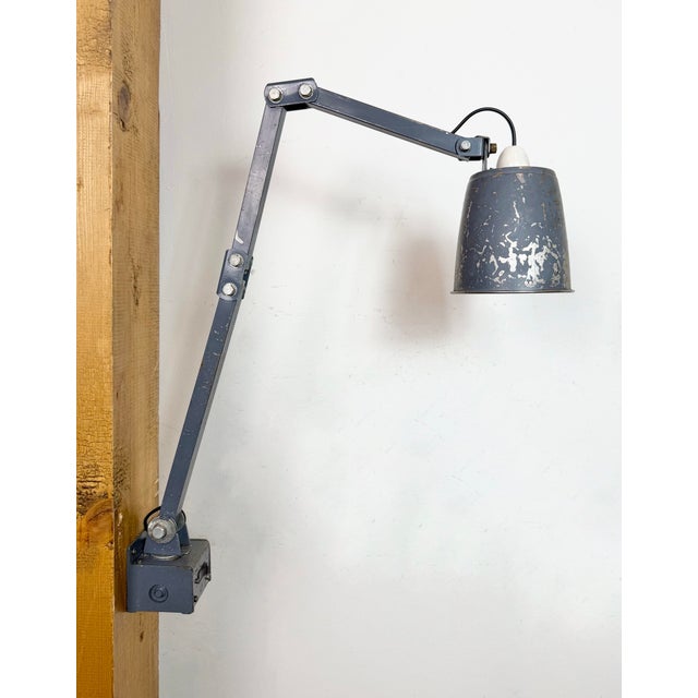 Industrial Grey Adjustable Wall Lamp from Memlite, 1960s For Sale - Image 14 of 18