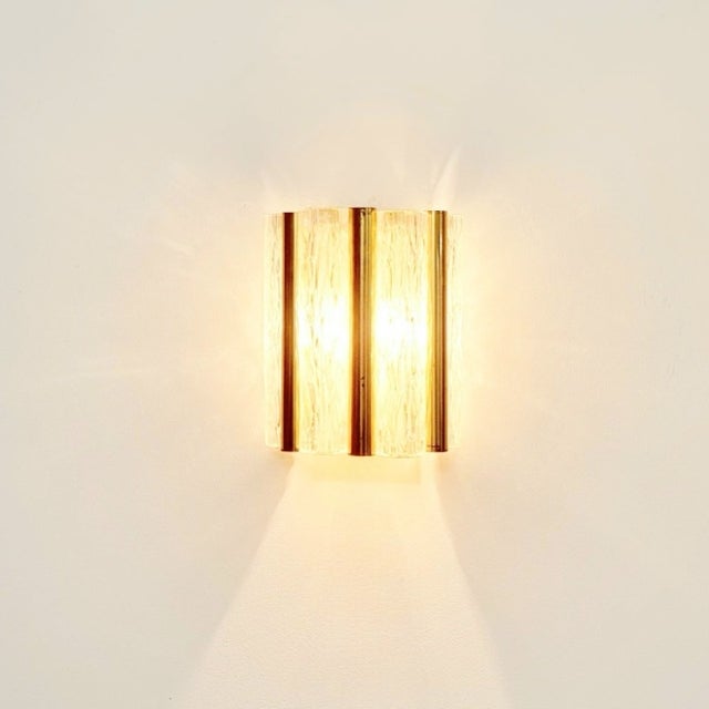 Kaiser Leuchten Mid-Century Modern Ice Glass & Brass Wall Light/Sconce From Kaiser Leuchten, Germany, 1960s For Sale - Image 4 of 8