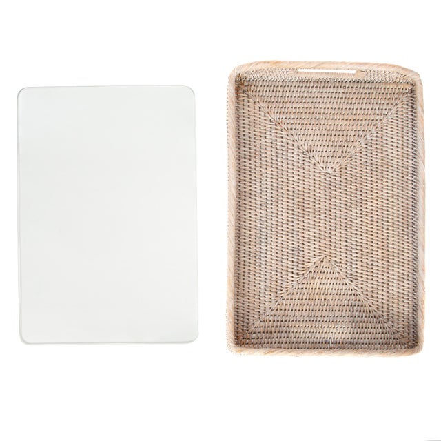 2020s Artifacts Rattan Rectangular Tray with Glass Insert in White Wash - 17" For Sale - Image 5 of 6