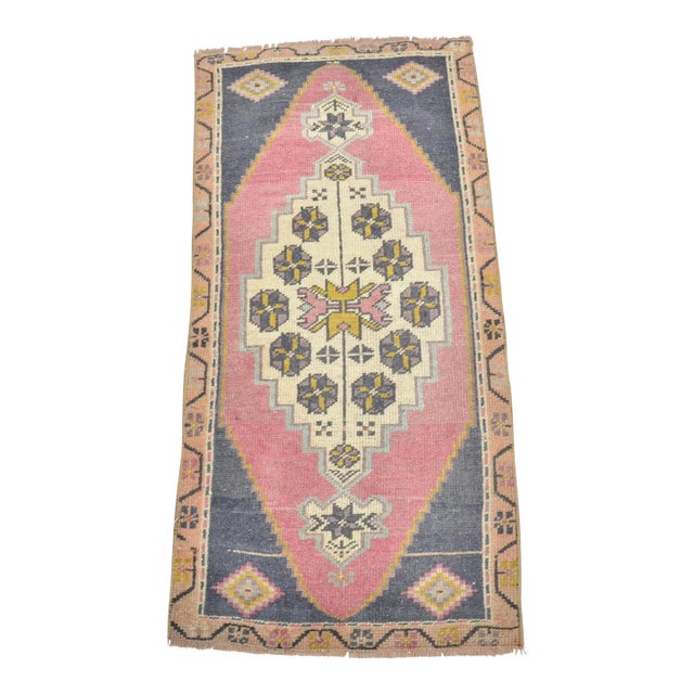 Rustic Decor Muted Minis Rug For Sale