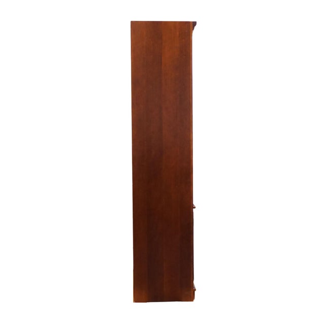 Thomasville Furniture Winston Court Solid Cherry Traditional Style 32" Lighted Bookcase / Wall Unit 20641-822 For Sale - Image 9 of 10